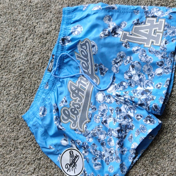 Pro Standard Men's Los Angeles Dodgers Diamond Shorts - Picture 2 of 8